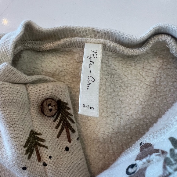 Rylee + Cru Home for the Holidays fleece jumpsuit 0-3m - Picture 9 of 11